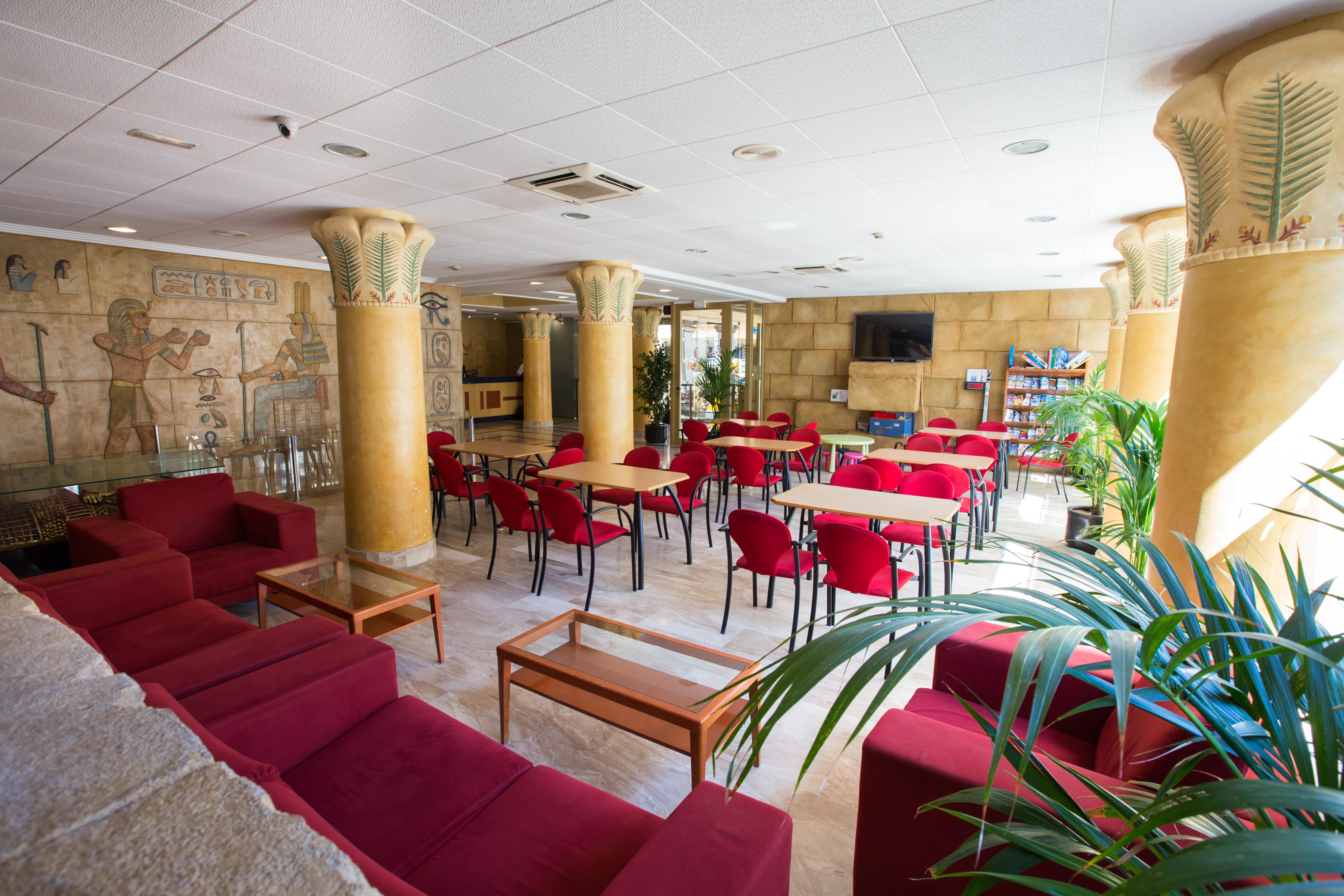 Cleopatra Spa Hotel Льорет-де-Мар Экстерьер фото